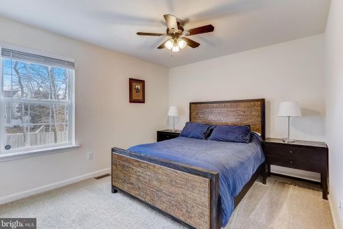 618 Schaeffer Ave, West Deptford NJ 08096-6631 exterior