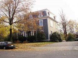 172 Washington St, Newton MA 02458-2251 exterior