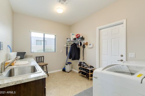 1344 Belmont Ave, Phoenix AZ 85021-6876 exterior