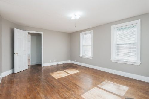 187 High St, Taunton MA 02780-3537 exterior