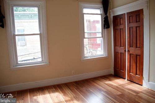 2267 Bancroft St, Philadelphia PA 19145-4314 exterior