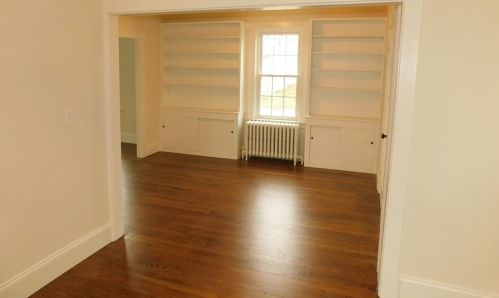 327 Quincy St, Fall River MA  02720-4421 exterior