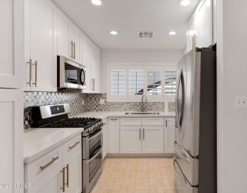 4115 Cinnabar Ave, Phoenix AZ 85020-1734 exterior