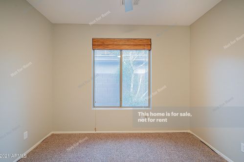 1823 Eastman Dr, Phoenix AZ 85086-1503 exterior