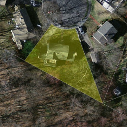 18 Antonellis Cir, Newton MA  02459-3724 aerial view