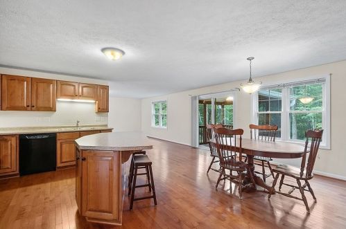 46 Old Mill Ln, Templeton, MA 01468-1484