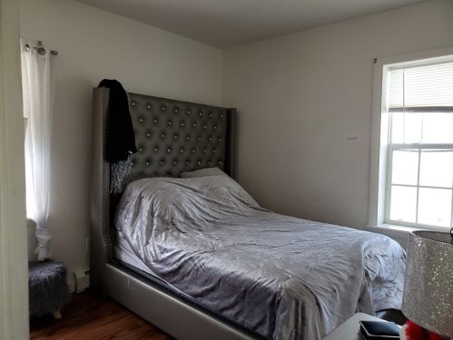 153 Belleville Ave, New Bedford MA 02746-2494 exterior