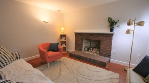 110 Farwell St, Newton MA 02460-1051 exterior