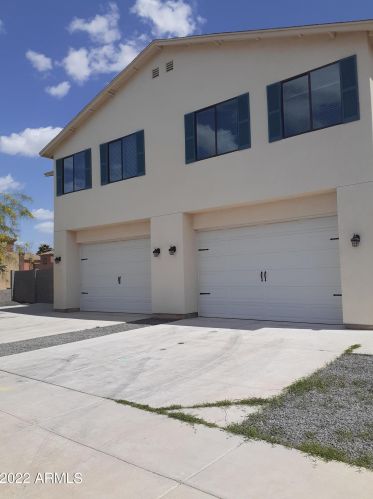 16075 30th St, Phoenix AZ  85032-3708 exterior