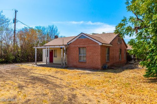 2403 Campbell Ave, Phoenix, AZ 85015-4305