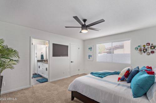 11826 38th Pl, Phoenix AZ  85028-1448 exterior