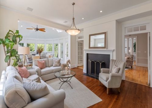 3 Glenwood Rd, Southborough MA 01772-1127 exterior