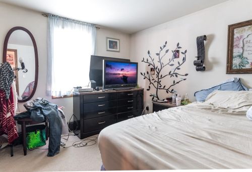 2143 Elm St, Dighton MA 02715-1518 exterior