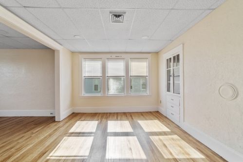 141 Cambridge St, Worcester MA 01603-2339 exterior