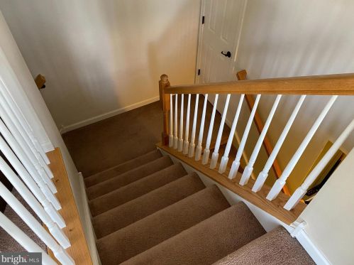 618 Sweetgum Ln, West Deptford NJ  08096-5565 exterior