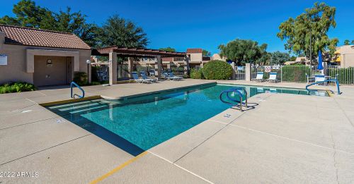 125 Beck Ln, Phoenix AZ 85032-4293 exterior