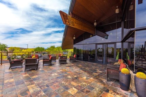 1816 Eagle Talon Trl, Phoenix AZ 85085-5344 exterior