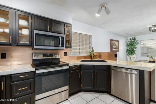 15858 40th Pl, Phoenix AZ  85032-4104 exterior