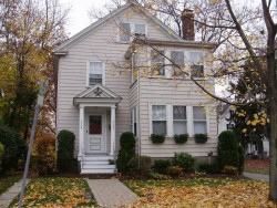 324 Newtonville Ave, Newton, MA 02460-2012