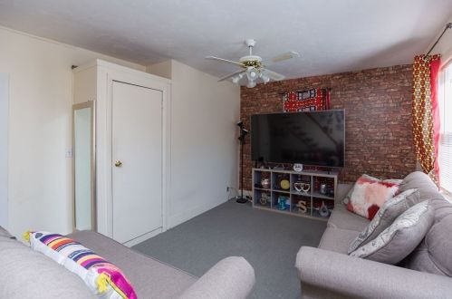 20 5th Ave, Taunton MA  02780-1368 exterior