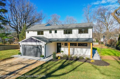 225 Silverside Ave, Little Silver NJ  07739-1752 exterior