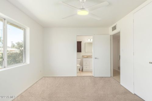 423 El Camino Dr, Phoenix AZ 85051-9121 exterior