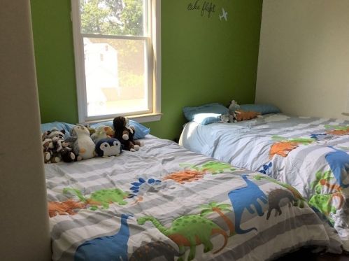 49 Pleasant St, Montgomery MA 01085-3736 exterior