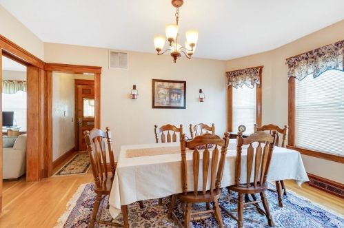 54 Everett St, Everett MA 02149-1102 exterior