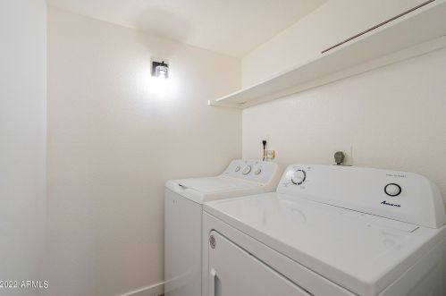 3511 Baseline Rd, Phoenix AZ 85042-7225 exterior