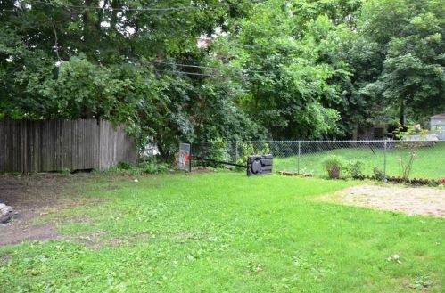 11 Derby St, Worcester MA 01604-5316 exterior