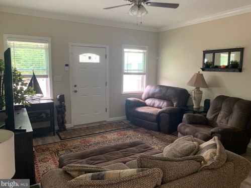 309 Broadway, West Deptford, NJ 08093-1153