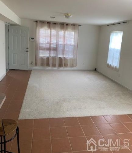 50 Chrome Ave, Carteret NJ  07008-3400 exterior