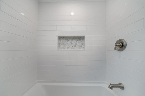 15 Sidney Rd, Harwich MA  02645-1223 exterior