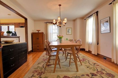 132 Elm Ave, Quincy MA 02170-2939 exterior