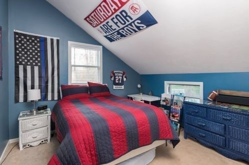 25 Chris John Way, East Bridgewater MA 02324-3029 exterior