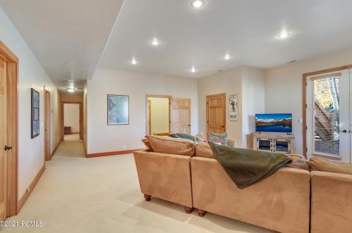 3008 Wedge Cir, Park City UT 84098-5894 exterior