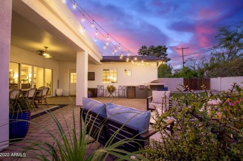 3819 41 Pl, Phoenix AZ 85044-1331 exterior