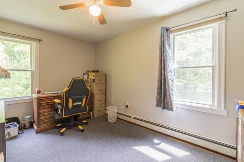 507 Royalston Rd, Royalston MA 01331-9401 exterior