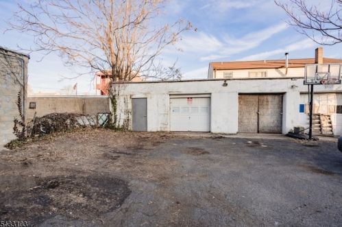 146 Heckel St, Belleville NJ 07109-1059 exterior