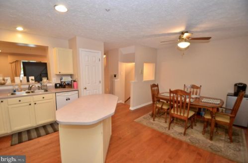 6105 Starburn Path, Columbia MD 21045-2569 exterior