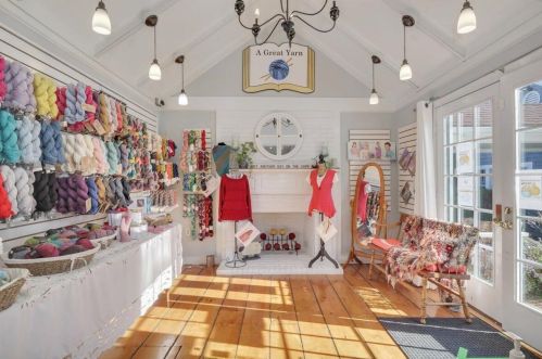 6 Munson Meeting, Chatham MA exterior