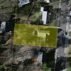 19 Ashford Rd, Newton MA  02459-1228 aerial view