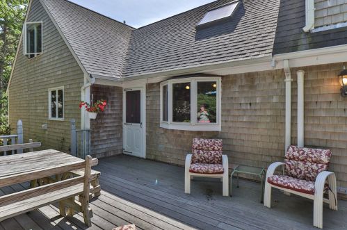 21 Mary Beth Ln, Harwich MA 02645-1326 exterior