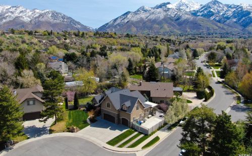 2161 Lorita Way, Sandy UT 84093-6514 exterior