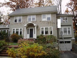 40 Greenlawn Ave, Newton, MA 02459-1714