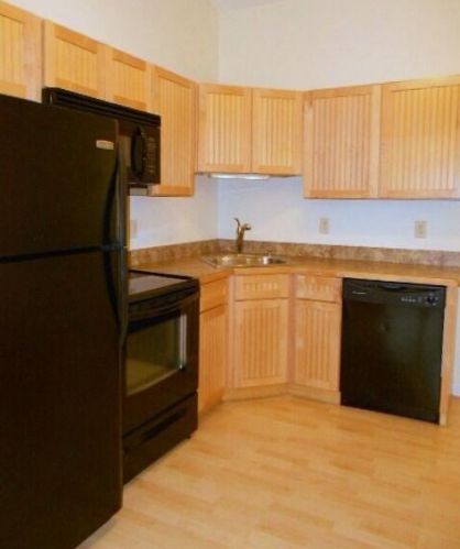 29 Circular Ave, Falmouth MA  02540-3484 exterior