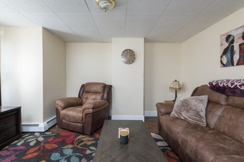 19 Dana St, Taunton MA 02780-3002 exterior