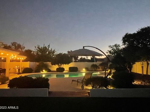 11436 27th St, Phoenix AZ 85028-1802 exterior