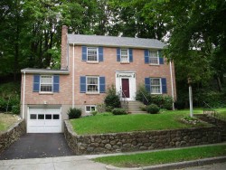 407 Waban Ave, Newton, MA 02468-1334