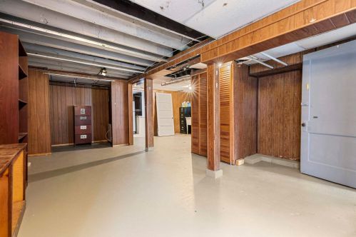 1617 Clinton Ave, Forest View IL 60402-1022 exterior